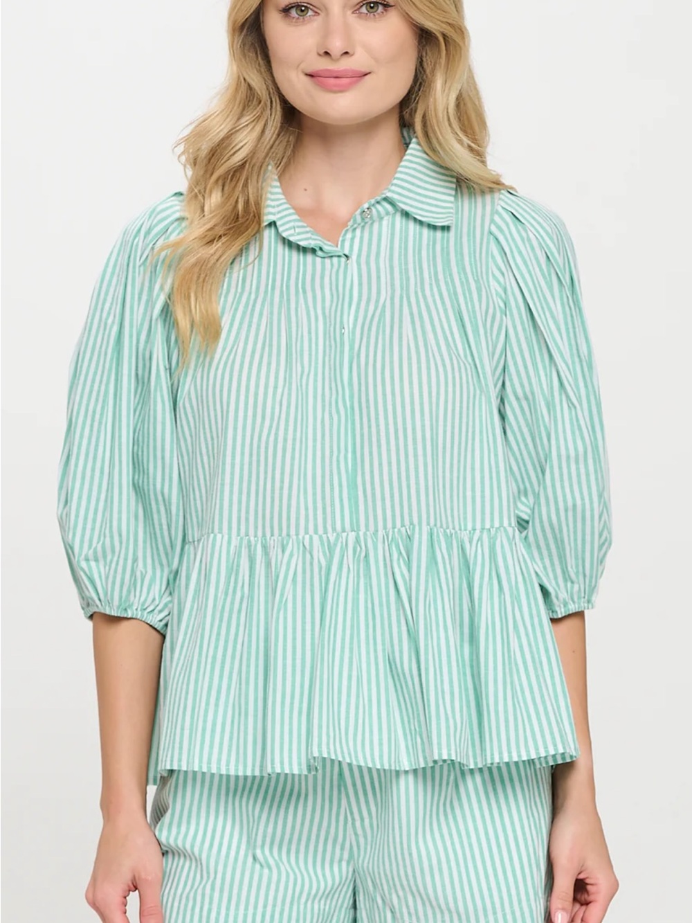 Striped Peplum Button-Front Top in Mint Green
Small meet me in Santorini